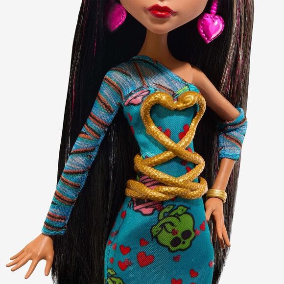 NEW 2023 Monster High Howliday Cleo and Deuce Love Edition 2-Pack Set HKY85 NIB - Picture 10 of 11
